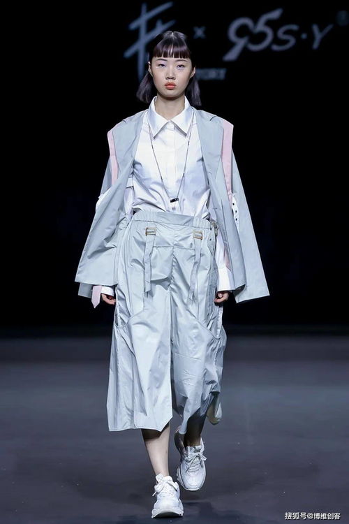 多元新风尚 中国国际春夏时装周秀场潮流趋势解析