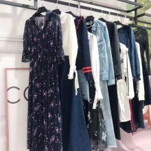 广州市白云区石门慕语服装经营部 供应产品